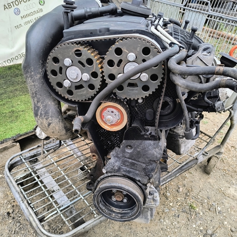 VAG 03G100104AX Блок цилиндров двигателя в наличии Каменское