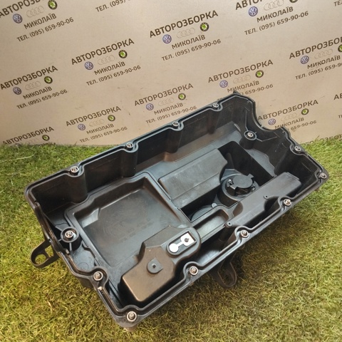 03G103475D VAG Крышка клапанная купить в Ужгород