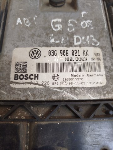 Электронный блок управления двигателем 03G906021KK VAG