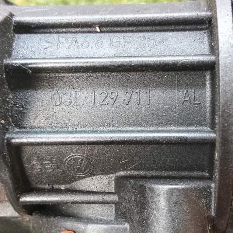 VAG 03L129711 Коллектор впускной в наличии Полтава