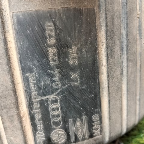 044129620 VAG Фильтр воздушный купить в Ирпень