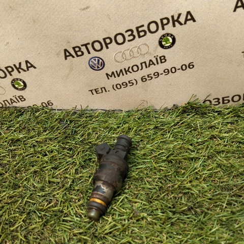 Форсунка дизельная в сборе 058133551 VAG