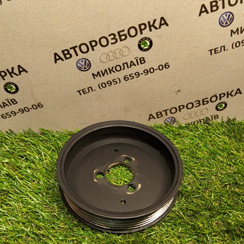 Шкив водяного насоса Audi A8 D3