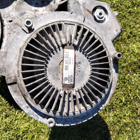 VAG 059121350F Вискомуфта вентилятора в наличии Львов