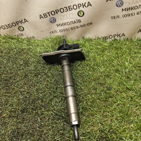 VAG 059130277AJ Форсунка впрыска топлива в наличии Кривой Рог