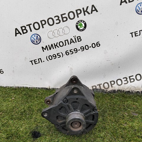 Автомобильный генератор 059903023 VAG