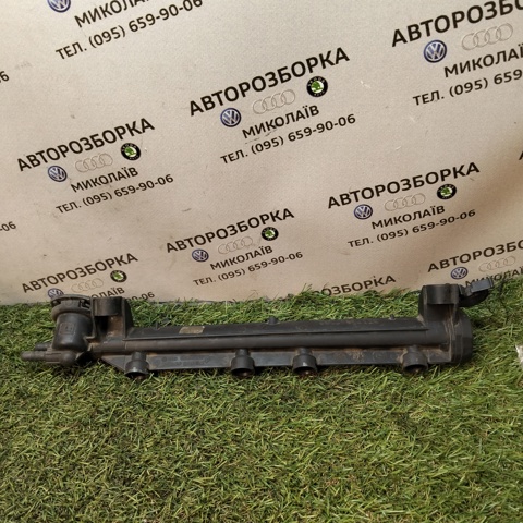 Распределитель топлива 06A133317A VAG