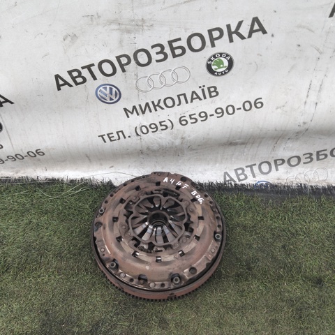 Демпферный маховик 06D105266A VAG
