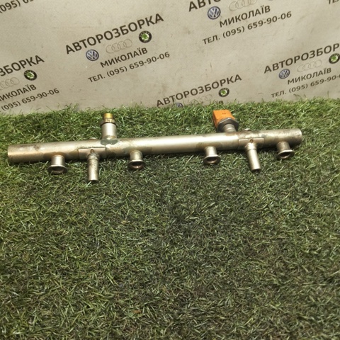 VAG 06H133317C Распределитель топлива (рампа) в наличии Житомир