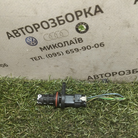 Датчик положения коленчатого вала Audi A4 B9