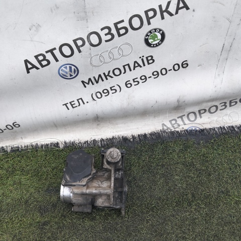 Клапан рециркуляции отработавших газов EGR Volkswagen Crafter 30-50