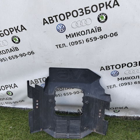 VAG 078103935D Крышка двигателя в наличии Житомир