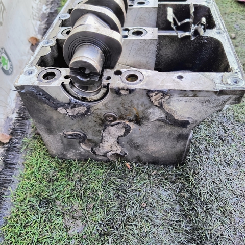 VAG 07Z103063AF Головка блока цилиндров (ГБЦ) в наличии Ровно