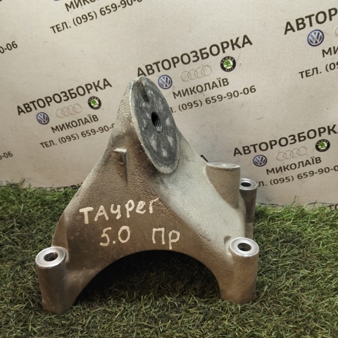 07Z199308B Кронштейн подушки (опоры) двигателя правой купить Кривой Рог