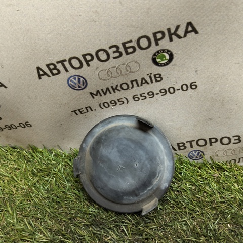 VAG 1300516068 в наличии Полтава