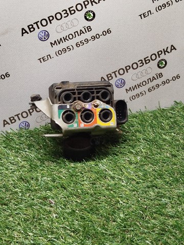 Блок клапанов гидравлической подвески AБС (ABS) 15152400082 VAG