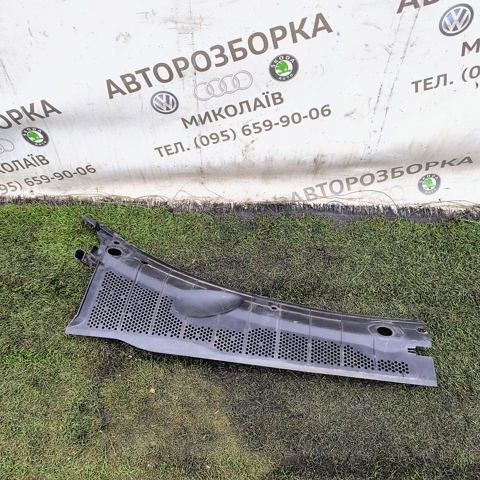 1H1819415B VAG Водосток лобового стекла, жабо купить в Ужгород