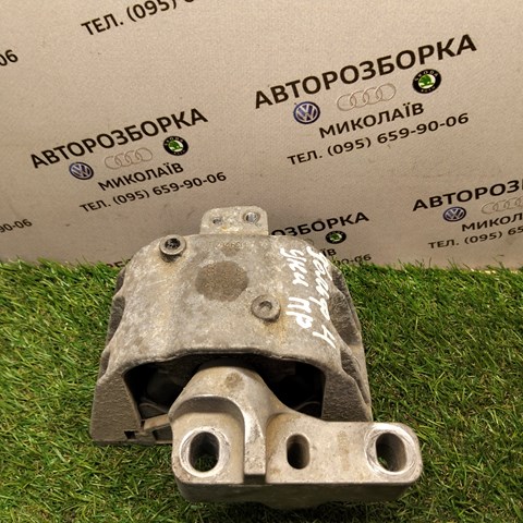 VAG 1J0199262BF Подушка (опора) двигателя правая в наличии Одесса