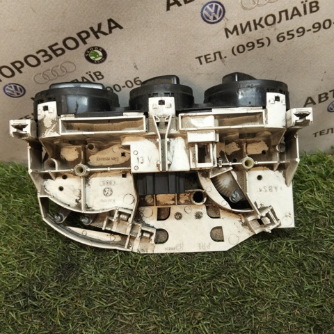 VAG 1J0819045E Блок управления режимами отопления/кондиционирования в наличии Полтава