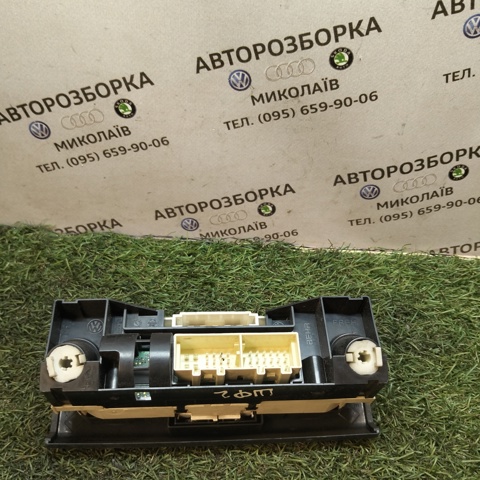 VAG 1J0820045D Блок управления режимами отопления/кондиционирования в наличии Черновцы