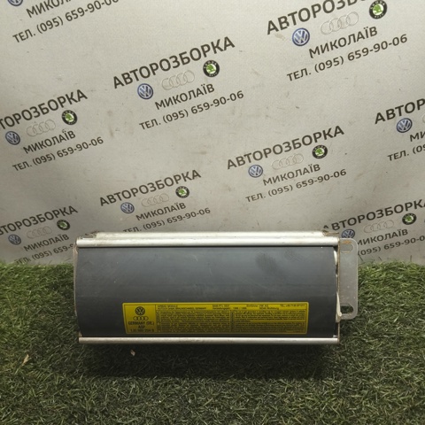 Подушка безопасности (AIRBAG) пассажирская 1J0880204B VAG