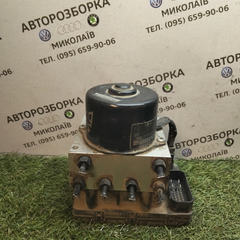 Блок управления АБС  1J0907379G VAG