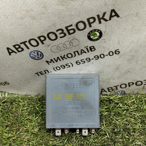 Реле стеклоочистителя 1J0955531 VAG