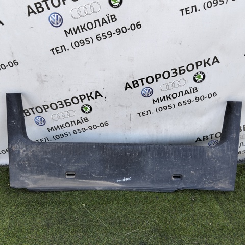 Облицовка задней панели багажника 1J6863459C VAG