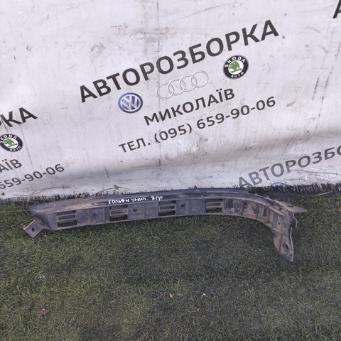 Кронштейн бампера заднего, правый 1J9807394 VAG