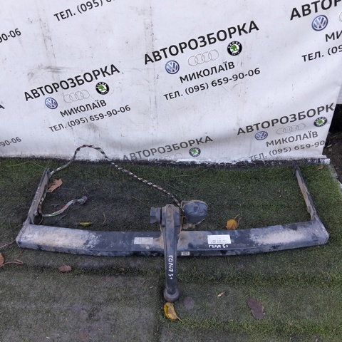 Устройство тягово-сцепное 1K0803881 VAG