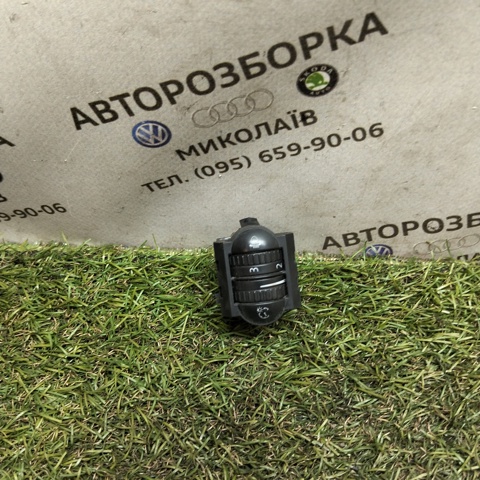 Кнопка корректора фар 1K0941333D VAG