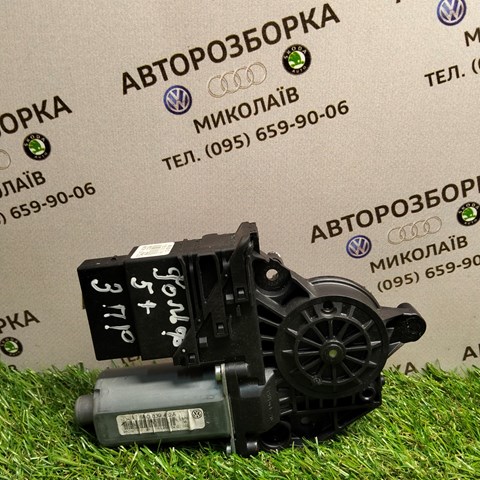 Стеклоподъемник задней правой двери 1K0959704C VAG