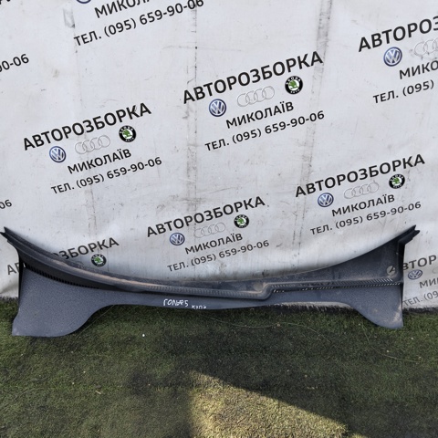 VAG 1K1819415A Стекло лобовое  в наличии Черновцы