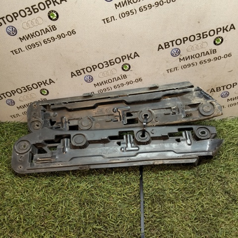 1T0807050 VAG Кронштейн бампера переднего внешний правый купить в Украина