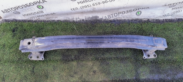 VAG 1T0807109B Усилитель переднего бампера в наличии Киев