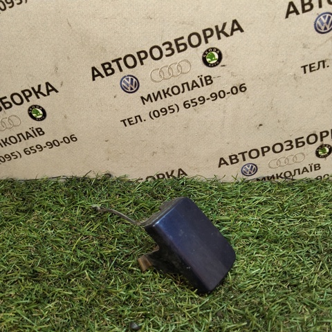 VAG 1T0807205 Заглушка буксировочного крюка в наличии Винница