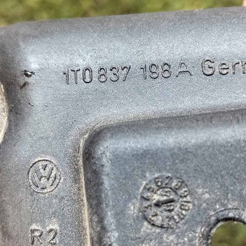 1T0837198A VAG купить в Павлоград