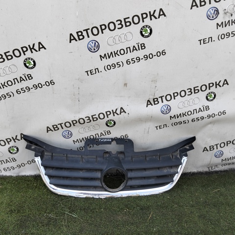 Облицовка радиатора 1T0853651 VAG