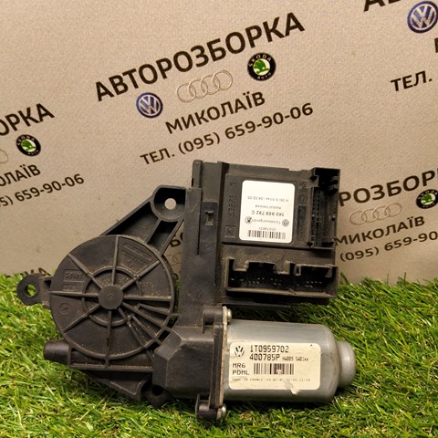VAG 1T0959702 Мотор стеклоподъемника двери передней правой в наличии Полтава