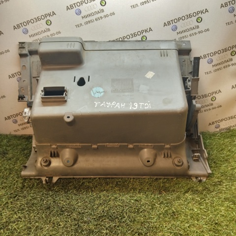 1T1857101A VAG купить в Черновцы