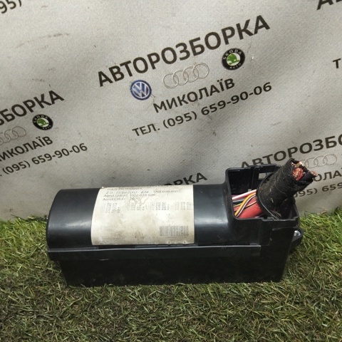 VAG 1T1937615 Блок предохранителей в наличии Тернополь