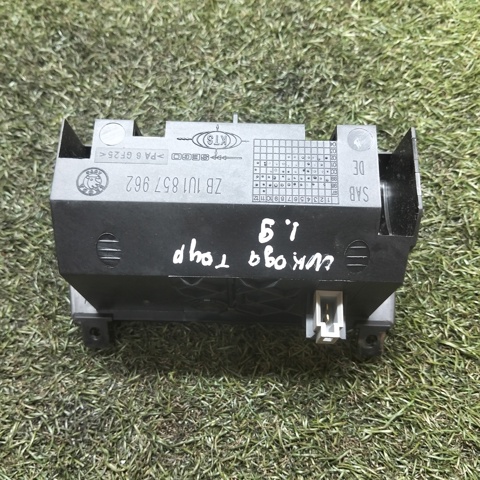 VAG 1U1857962 Пепельница в наличии Винница