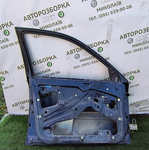 VAG 1U4831055 Дверь передняя левая в наличии Каменское