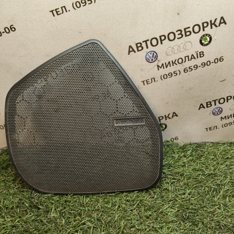 Накладка динамика двери 1U4867150B VAG