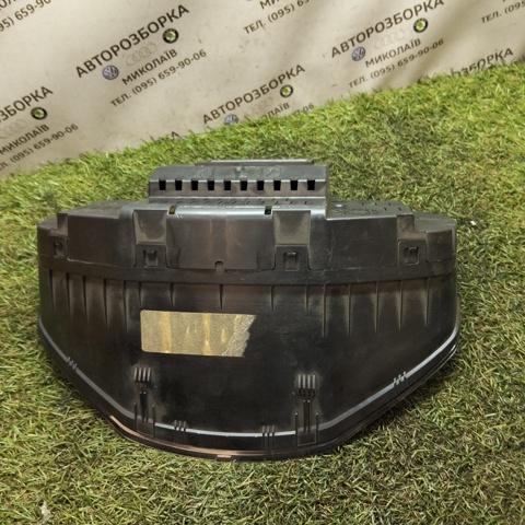 VAG 1Z0920812D Приборная доска (щиток приборов) в наличии Днепр