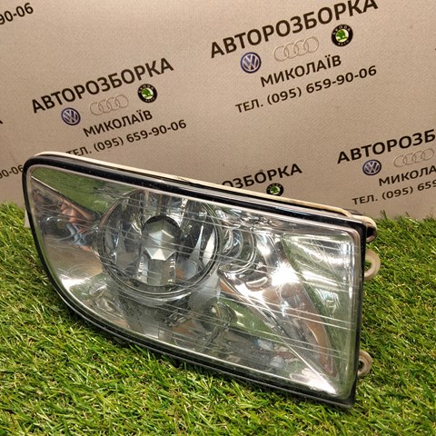 Противотуманка правая 1Z0941702 VAG