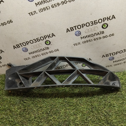 1Z5807393 VAG Направляющая заднего бампера левая купить в Запорожье