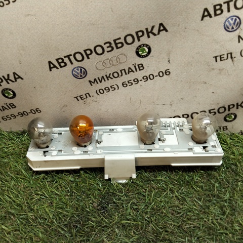 1Z5945257A Плата заднего фонаря контактная купить Винница