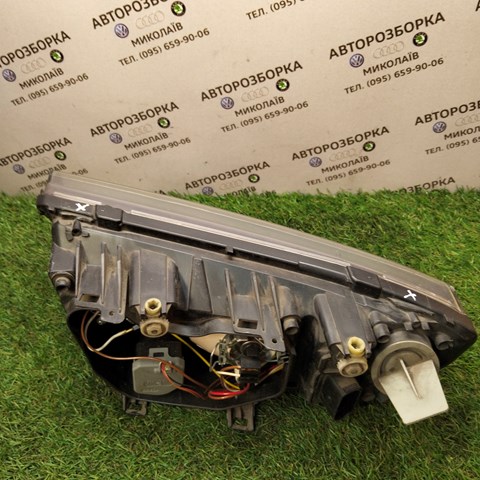 VAG 246366 Правая фара в наличии Хмельницкий