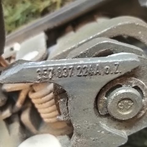357837224A VAG купить в Ужгород